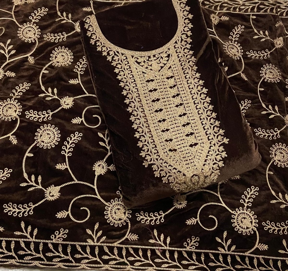 Dhamaka Offer Velvet Winter Suit Set(DN130) - Yanchi