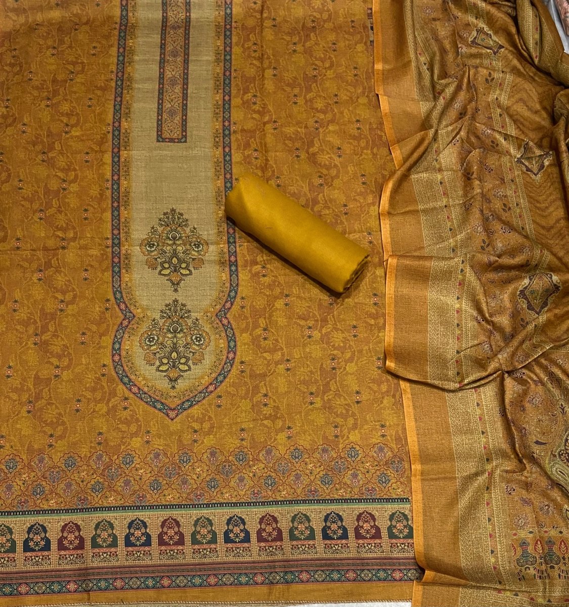 Dhamaka Offer Winter Suit Set - Yanchi