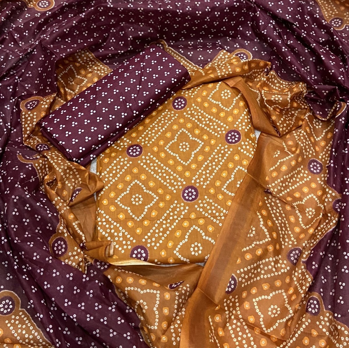 Enchant Cotton Print Suit Set - Yanchi