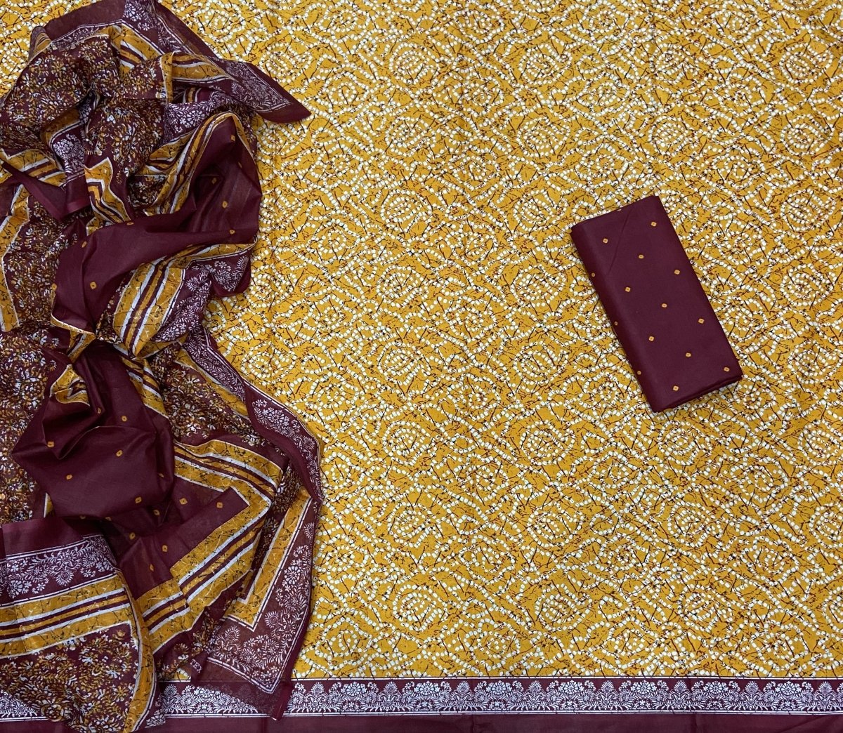 Enchant Cotton Print Suit Set - Yanchi