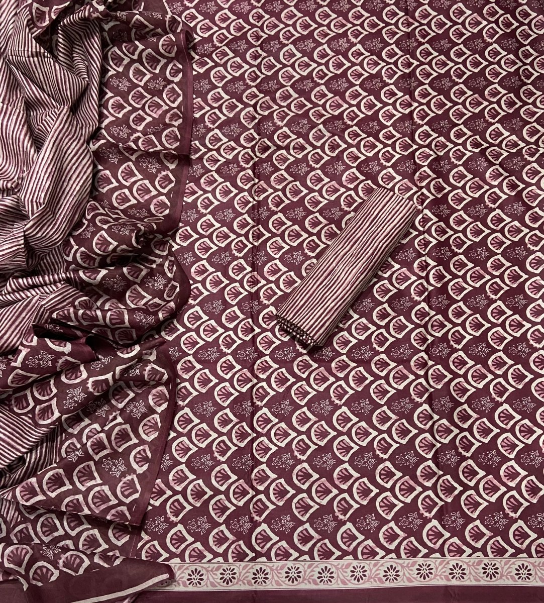 Enchant Cotton Print Suit Set - Yanchi