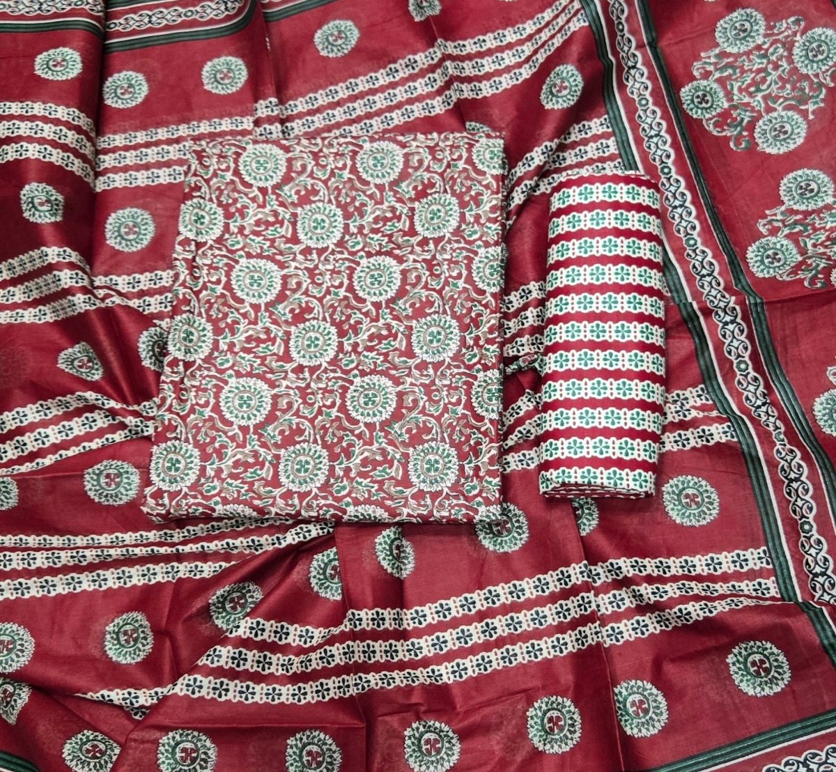 Enchant Cotton Print Suit Set - Yanchi