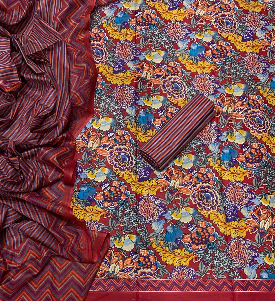 Enchant Cotton Print Suit Set - Yanchi