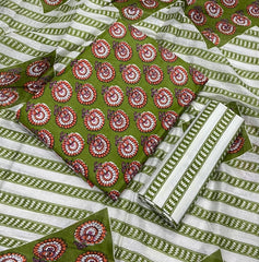 Enchant Cotton Print Suit Set - Yanchi