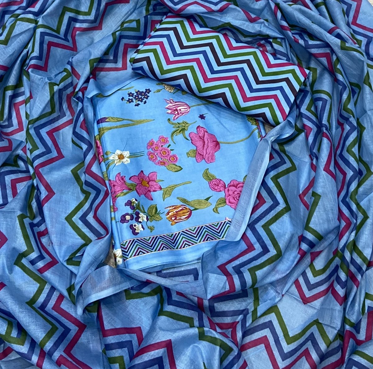 Enchant Cotton Print Suit Set - Yanchi