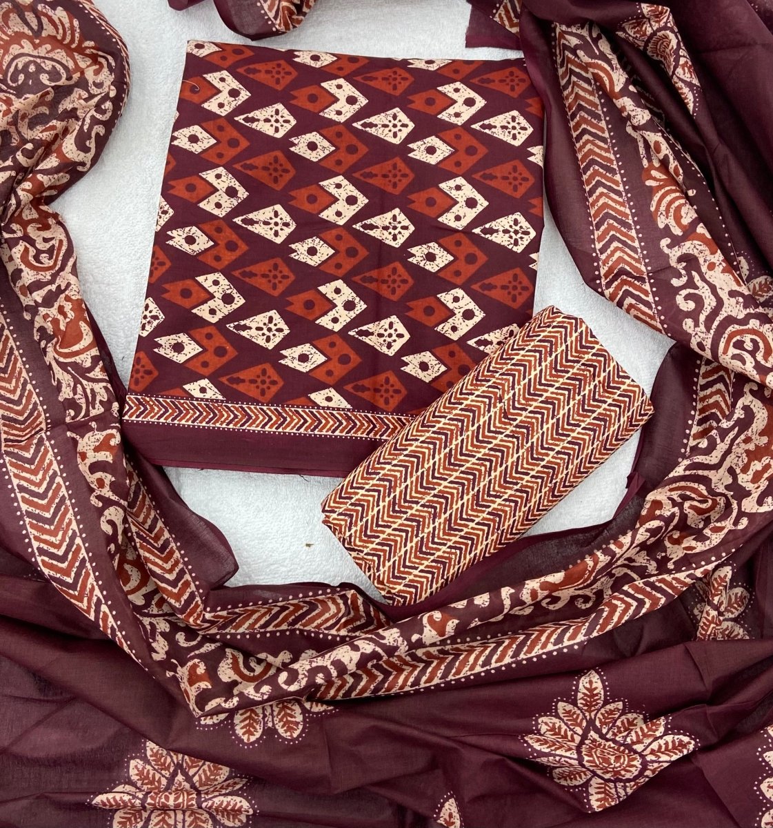 Enchant Cotton Print Suit Set - Yanchi
