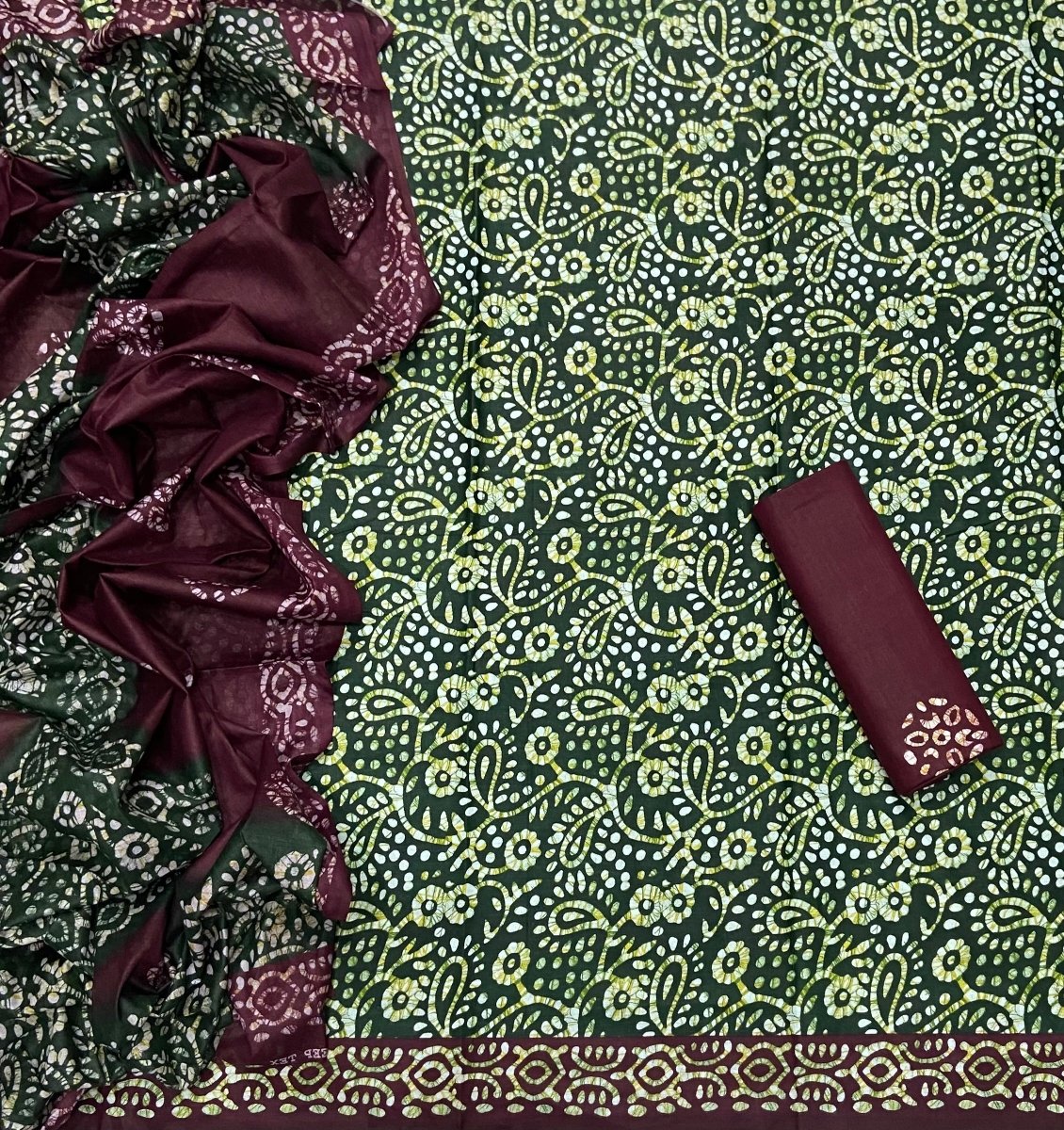 Enchant Cotton Print Suit Set - Yanchi