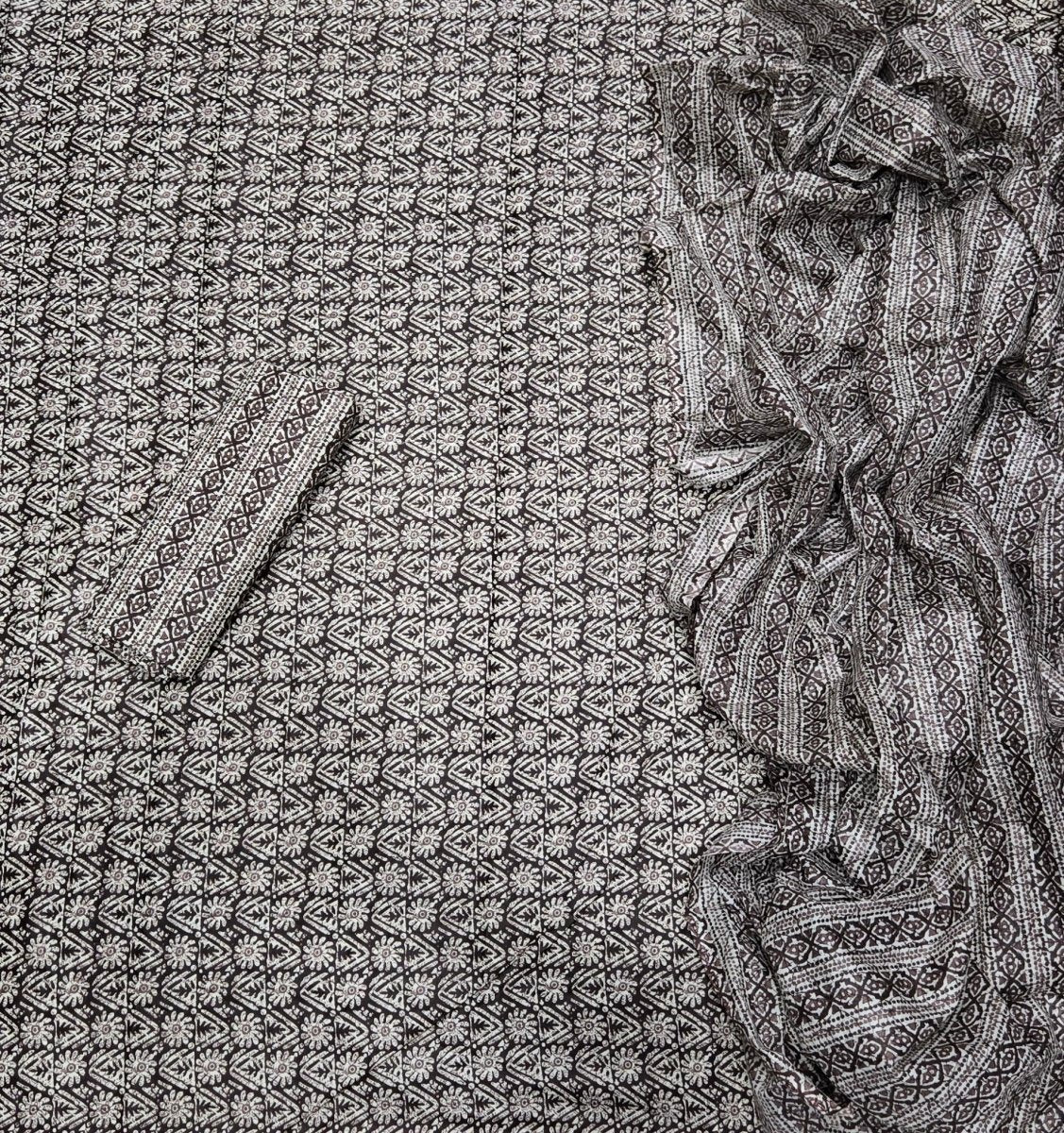 Enchant Cotton Print Suit Set - Yanchi