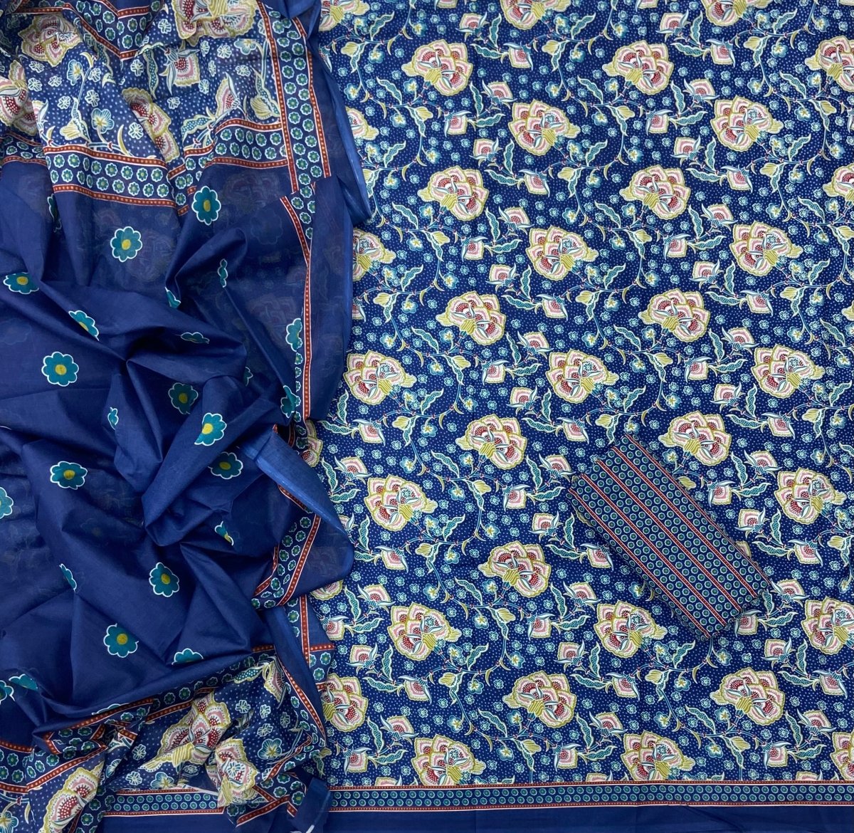 Enchant Cotton Print Suit Set - Yanchi