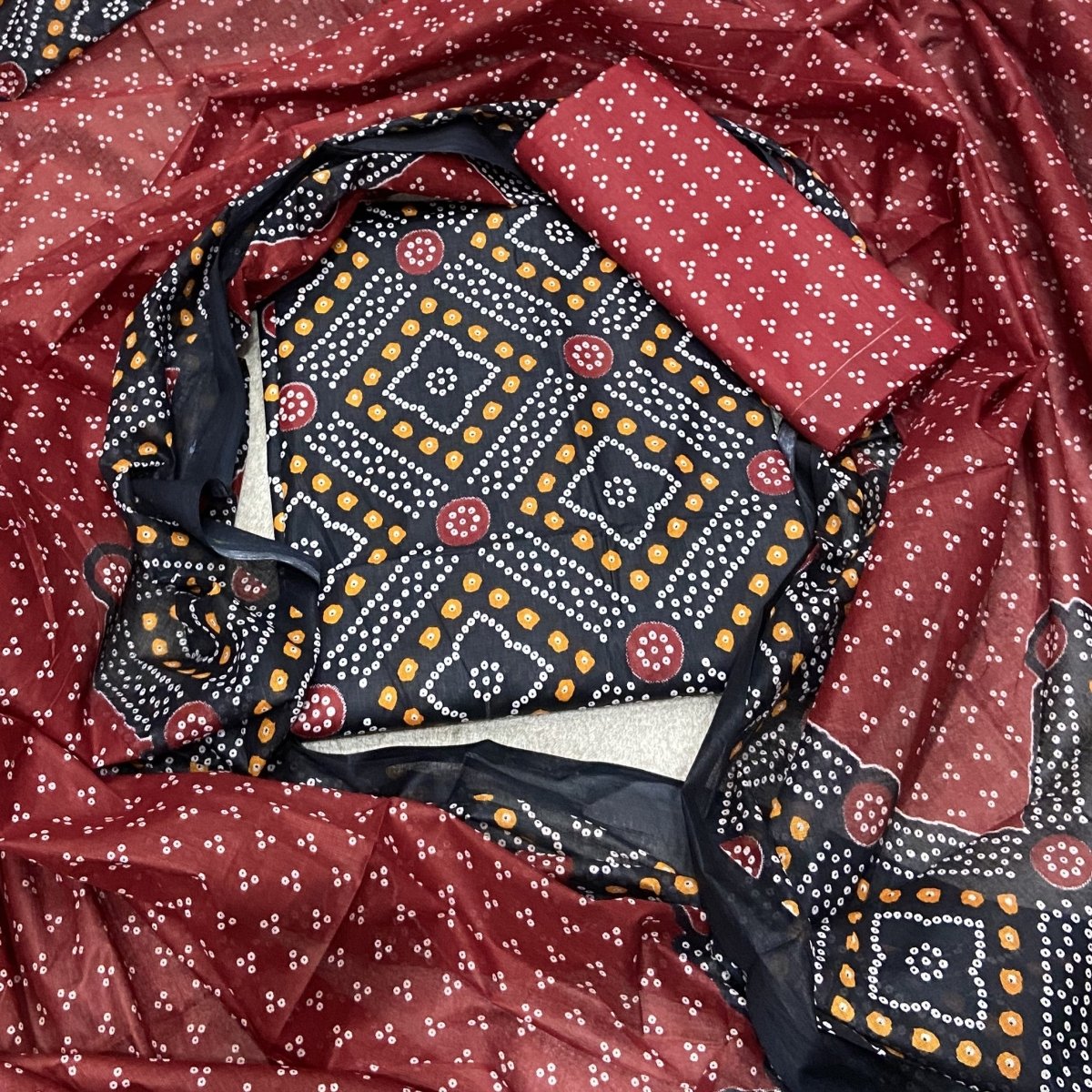 Enchant Cotton Print Suit Set - Yanchi