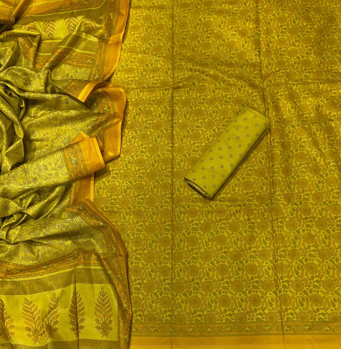 Enchant Cotton Print Suit Set - Yanchi