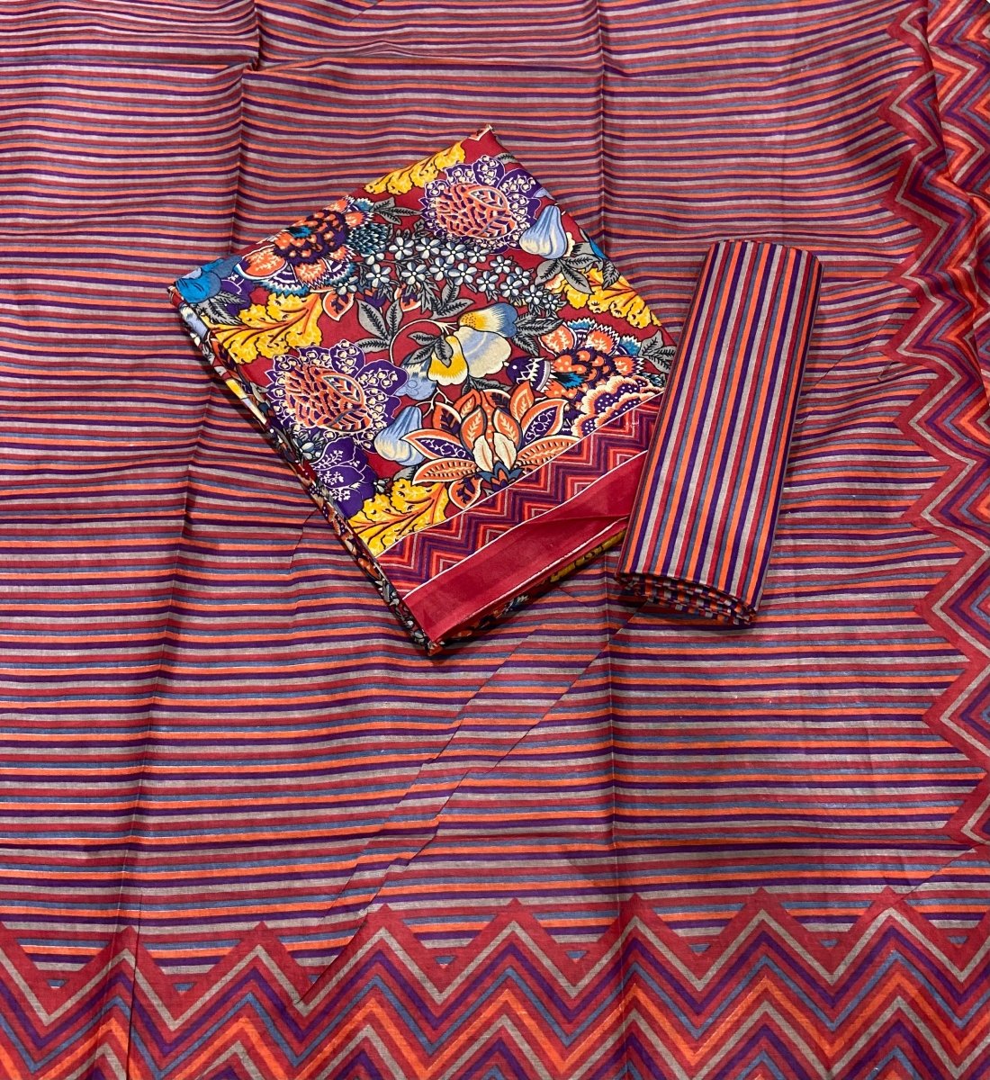 Enchant Cotton Print Suit Set - Yanchi