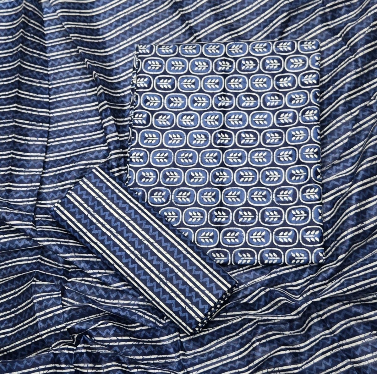 Enchant Cotton Print Suit Set - Yanchi