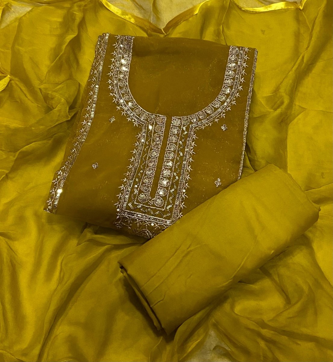 Fancy Crunchy Suit Set with Sequins Heavy Zari Thread Work - Yanchi