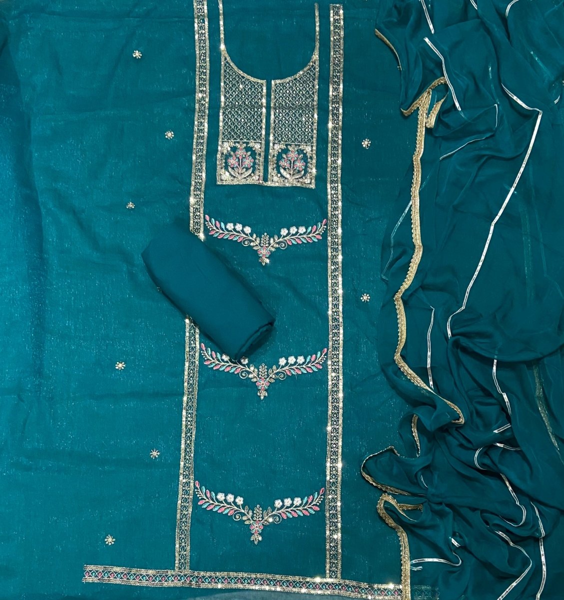 Fancy Crunchy Suit Set with Zari & Sequins Work - Yanchi