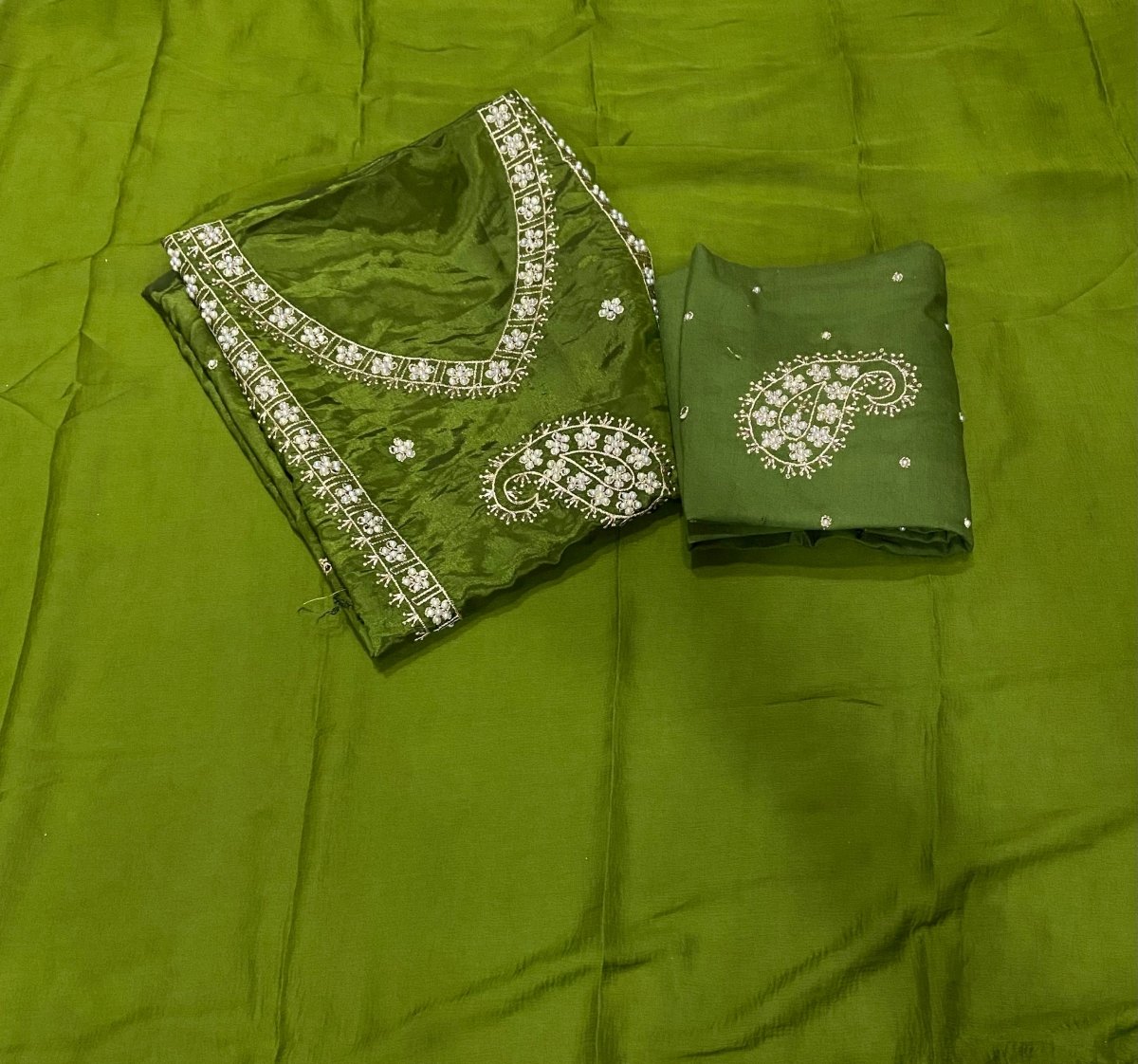 Fancy Glass Organza Suit Set with Zari Hand Work - Yanchi