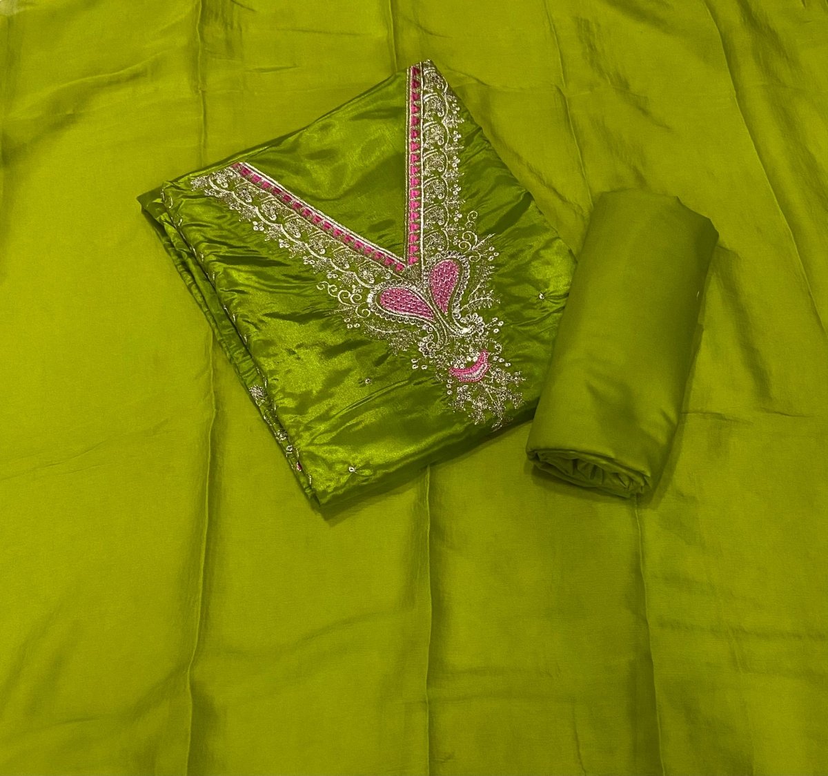 Fancy Glass Organza Suit Set with Zari Thread & Sequins Work - Yanchi