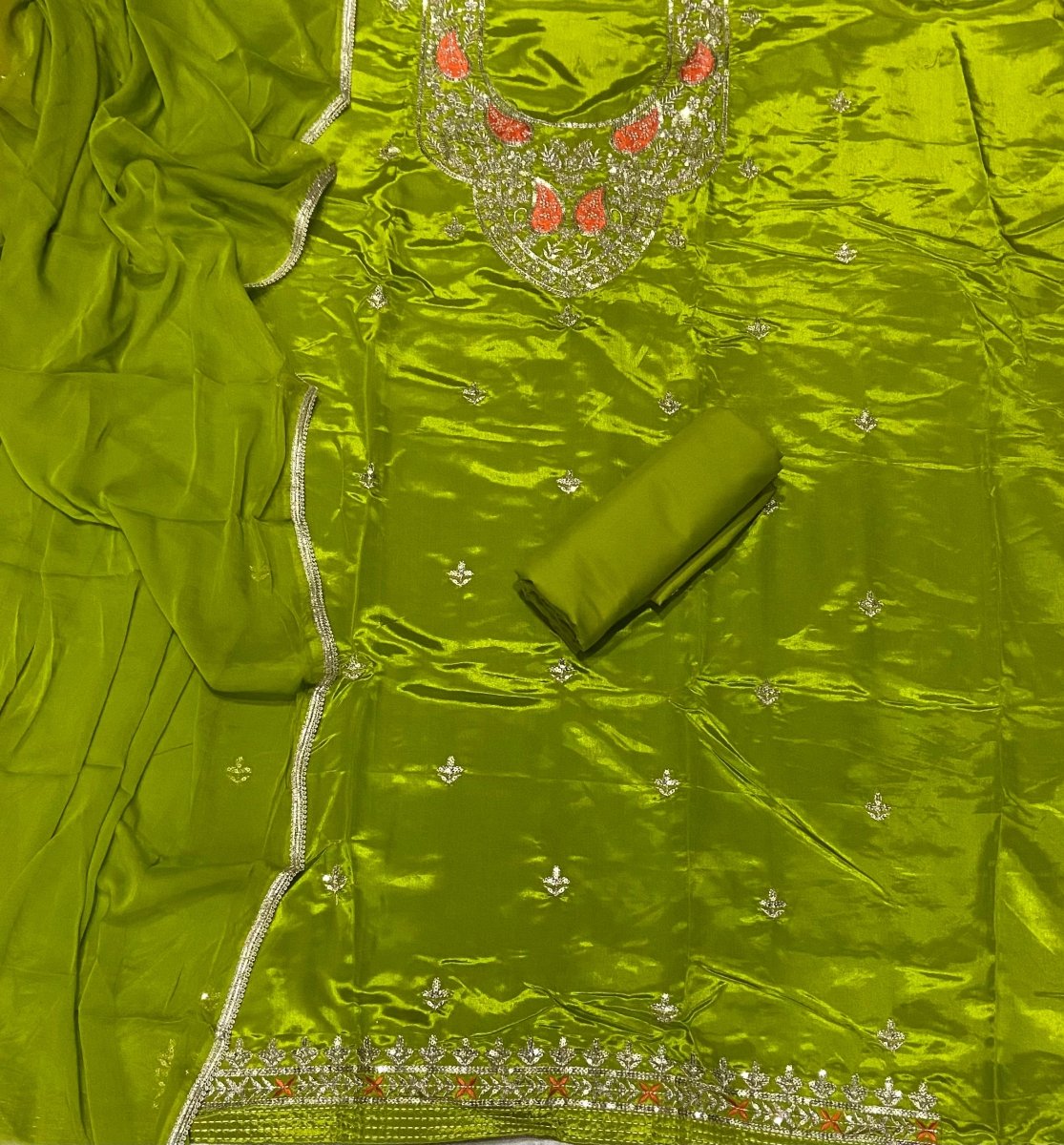 Fancy Glass Organza Suit Set with Zari Thread & Sequins Work - Yanchi