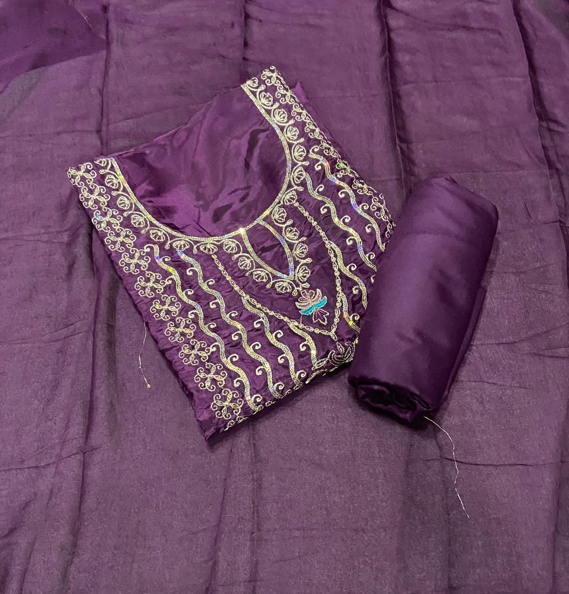 Fancy Glass Organza Suit Set with Zari Thread & Sequins Work - Yanchi