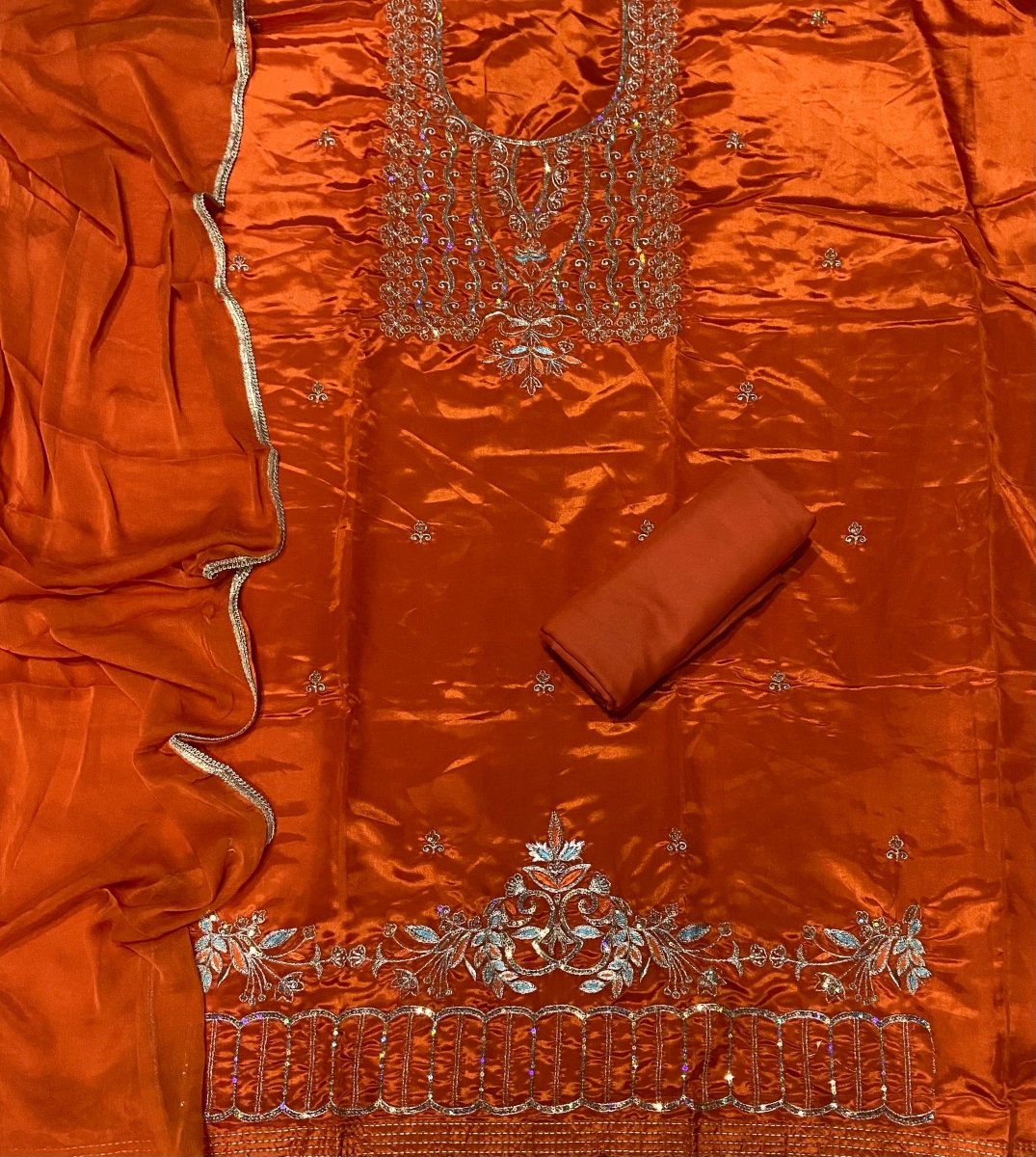 Fancy Glass Organza Suit Set with Zari Thread & Sequins Work - Yanchi