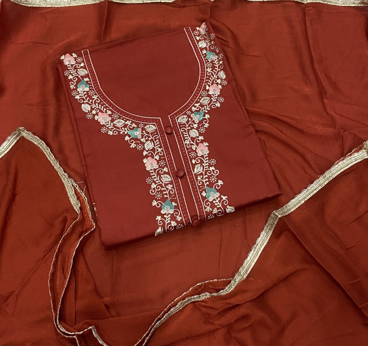 Fancy Pure Jaam suit set with Thread work ￼ - Yanchi