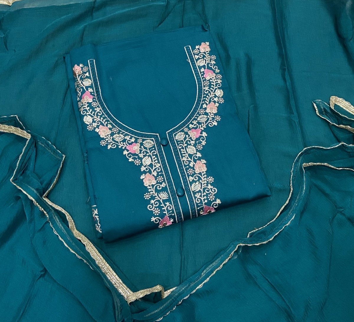 Fancy Pure Jaam suit set with Thread work ￼ - Yanchi