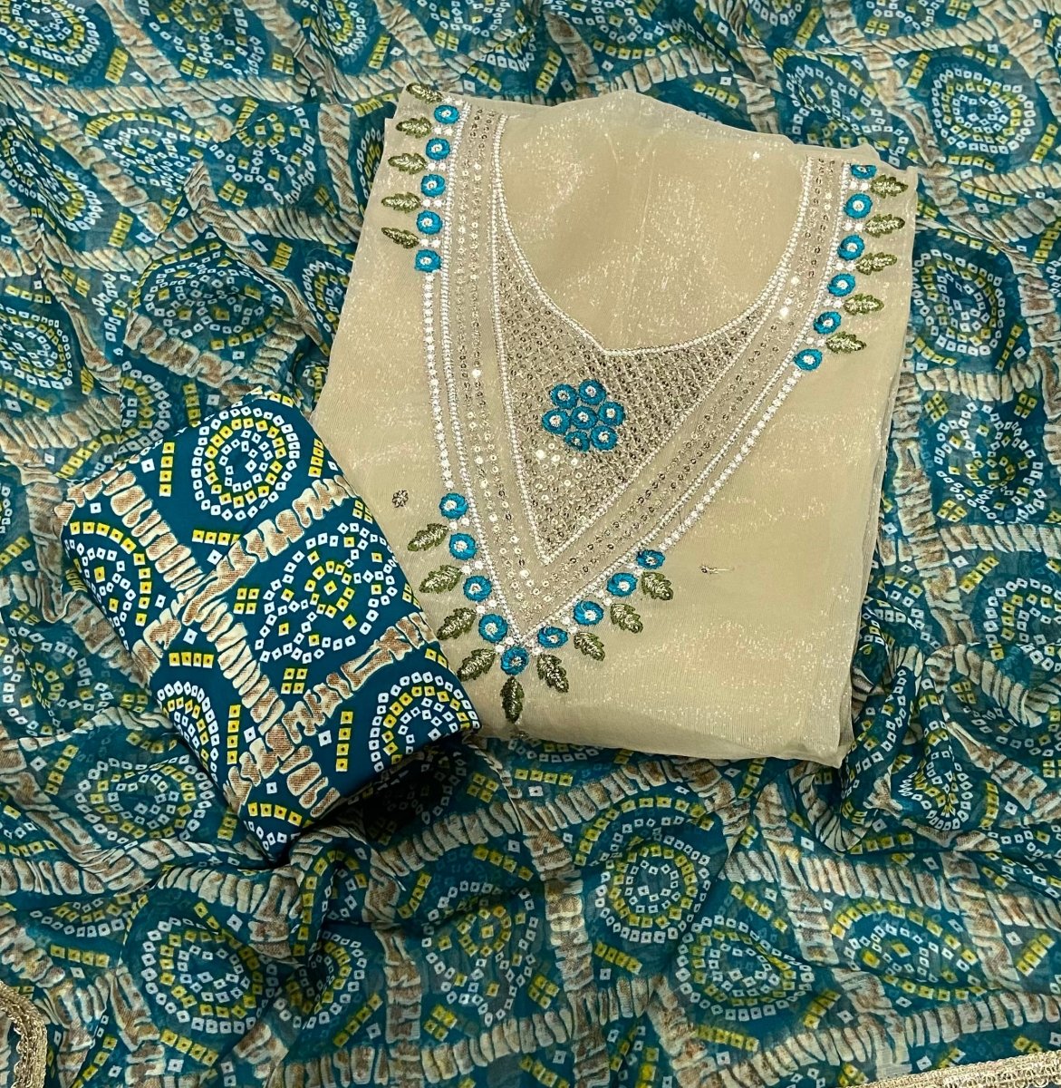 Fancy Shimmer Suit Set with Zari & Sequins Work - Yanchi