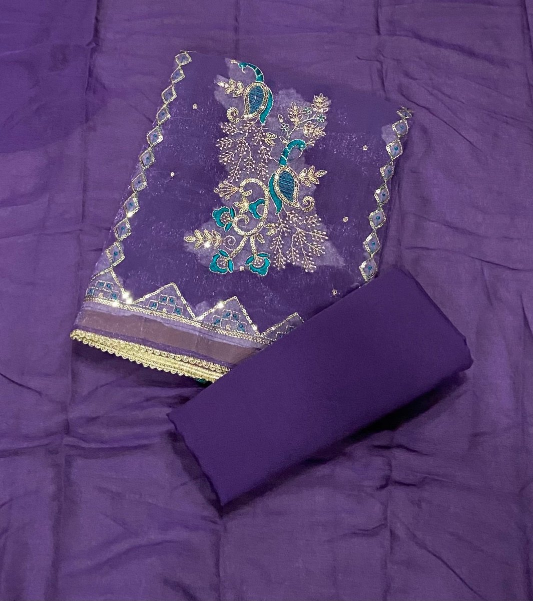 Fancy Simmer Suit Set with Zari & Sequins Work - Yanchi