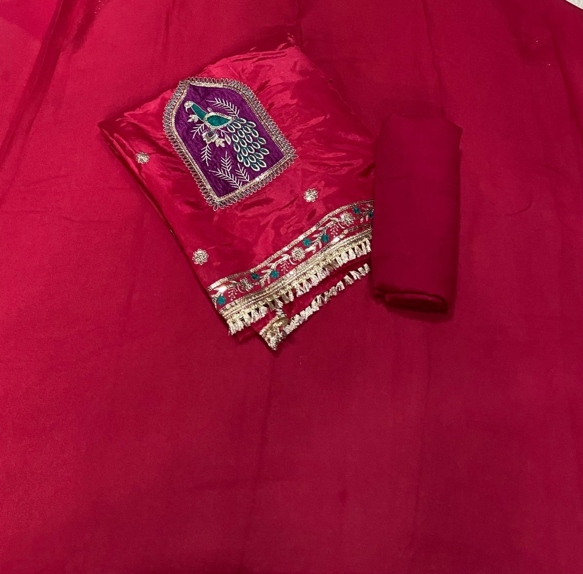 Glass Organza Suit Set with Sequins & Thread Work - Yanchi