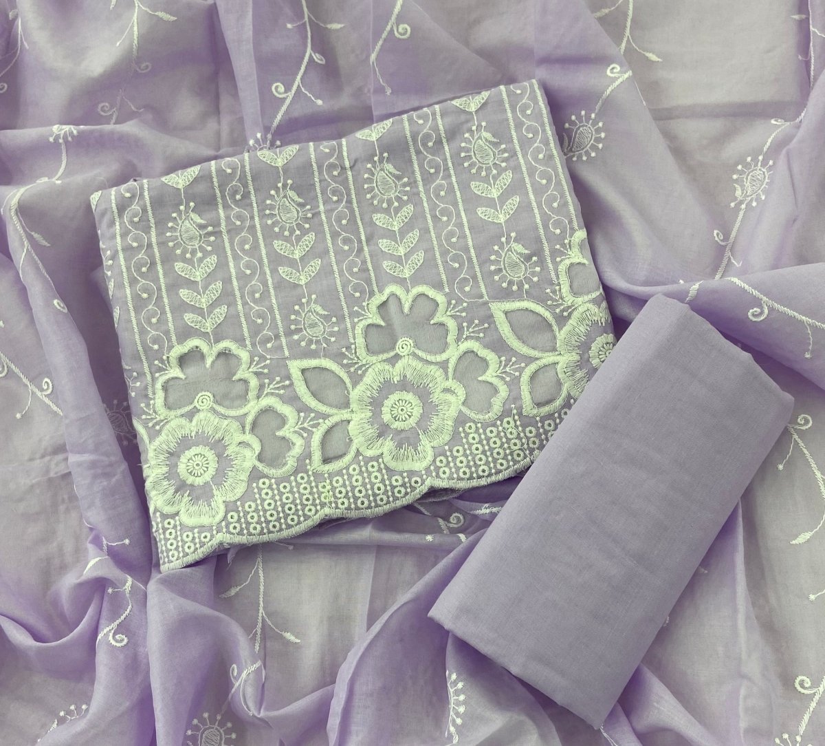 Graceful Cotton Chikankari Suit Set DN10 (Lavender) - Yanchi