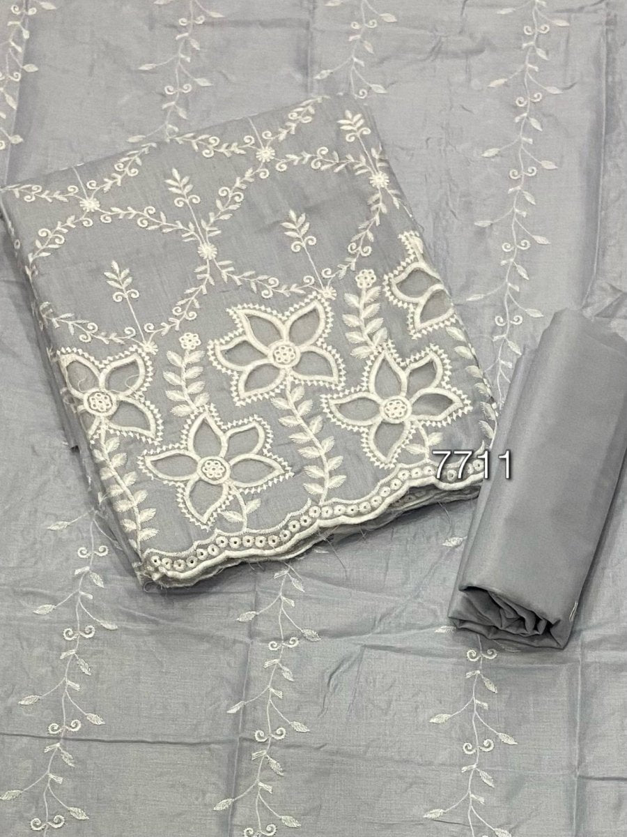 Graceful Cotton Chikankari Suit Set DN7(Grey) - Yanchi