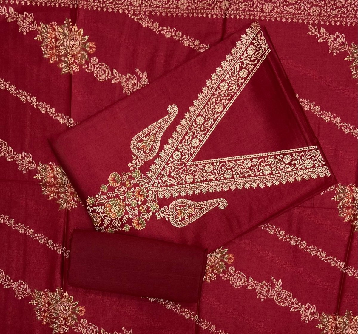 HK Acrowool Winter Suit Set (Pallavi) - Yanchi