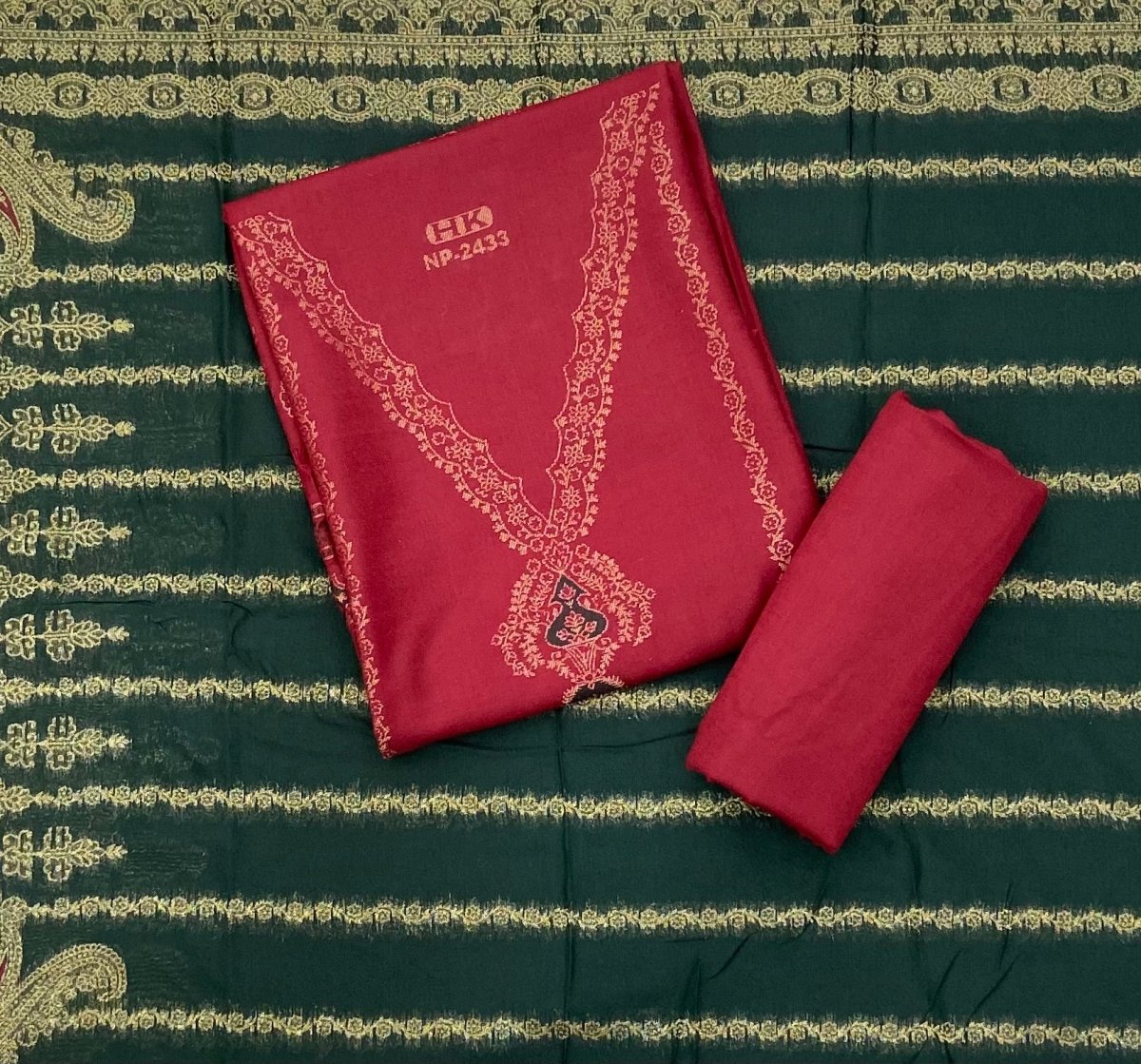 HK Acrowool Winter Suit Set (Saina) - Yanchi