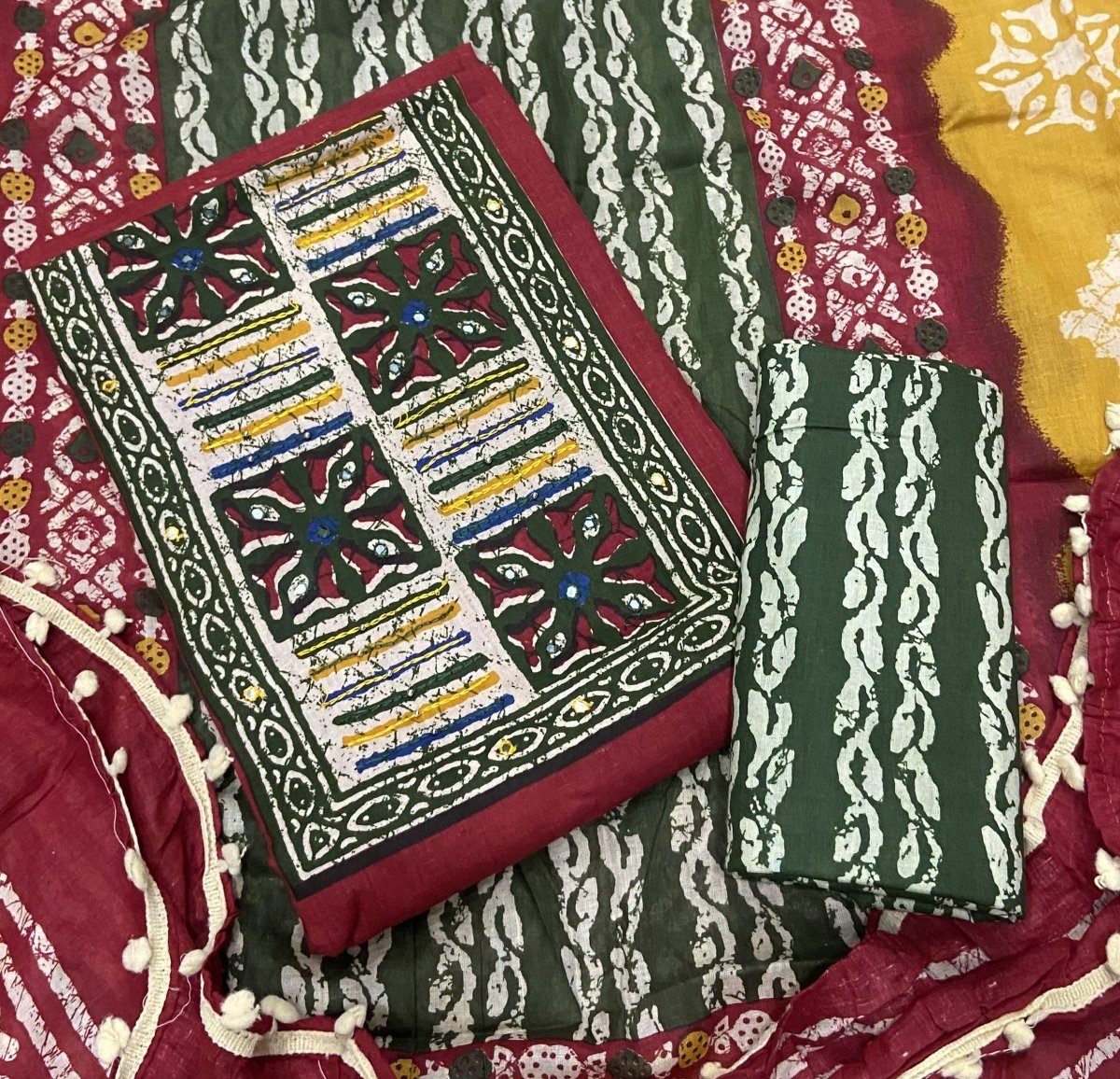 Luxury cotton Suit Set with sequence work - Yanchi