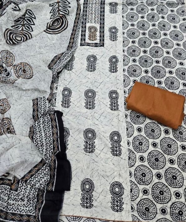 Luxury cotton Suit Set with sequence work - Yanchi