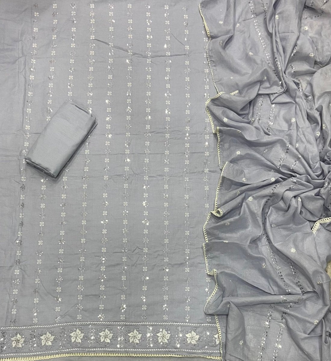 Premium Chikankari Pure Cotton Suit Set - Yanchi
