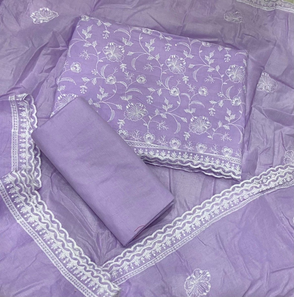 Premium Chikankari Pure Cotton Suit Set - Yanchi