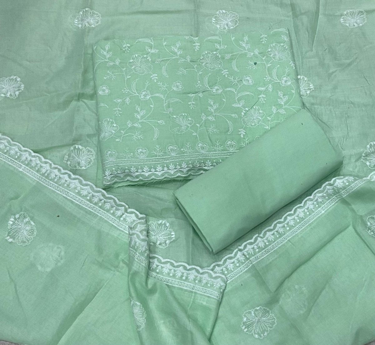 Premium Chikankari Pure Cotton Suit Set - Yanchi