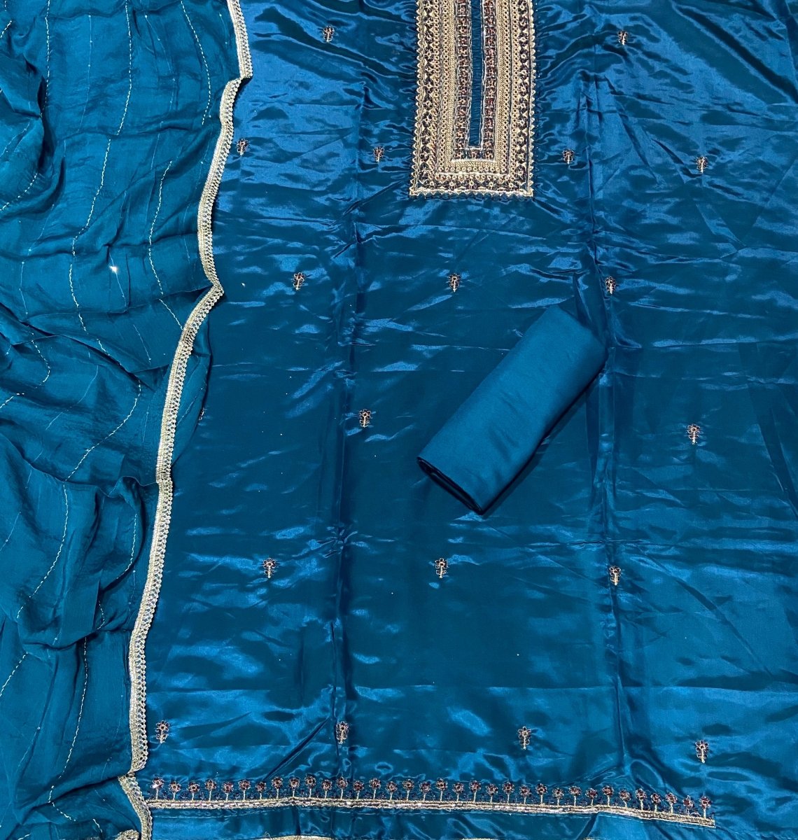 Premium Glass Organza Suit Set with Zari & Cutdana Work - Yanchi