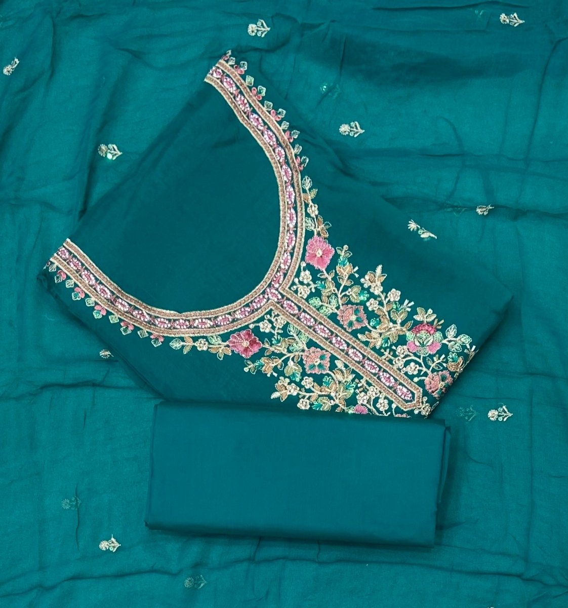 Premium Organza Silk Suit Set with Thread & Sequins Work - Yanchi