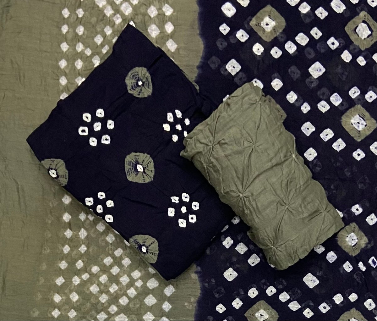 Pure Bandhej Cambric Cotton Suit Set - Yanchi