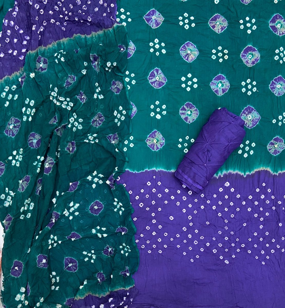 Pure Bandhej Cambric Cotton Suit Set - Yanchi