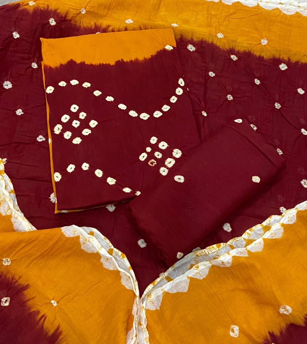 Pure Bandhej Cambric Cotton Suit Set - Yanchi