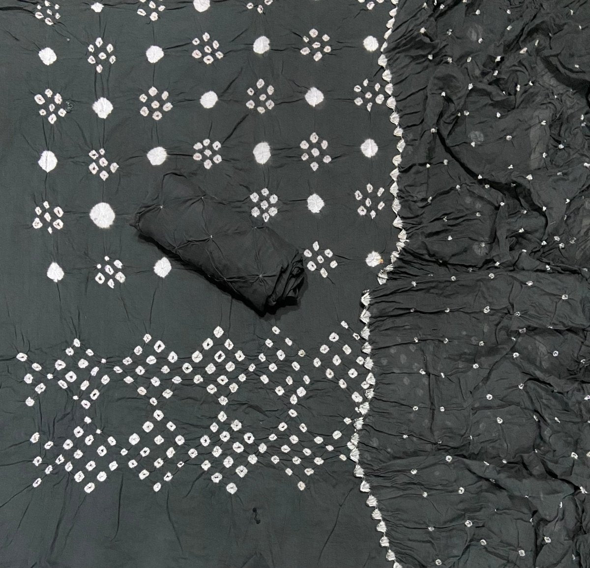 Pure Bandhej Cambric Cotton Suit Set - Yanchi