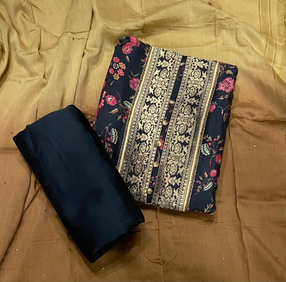 Pure Bemberg Cotton Silk Printed With Jaq Neek With Jari Lace(Ganga) - Yanchi