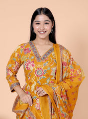 Pure Cotton Kurti & Pant with Dupatta - Yanchi