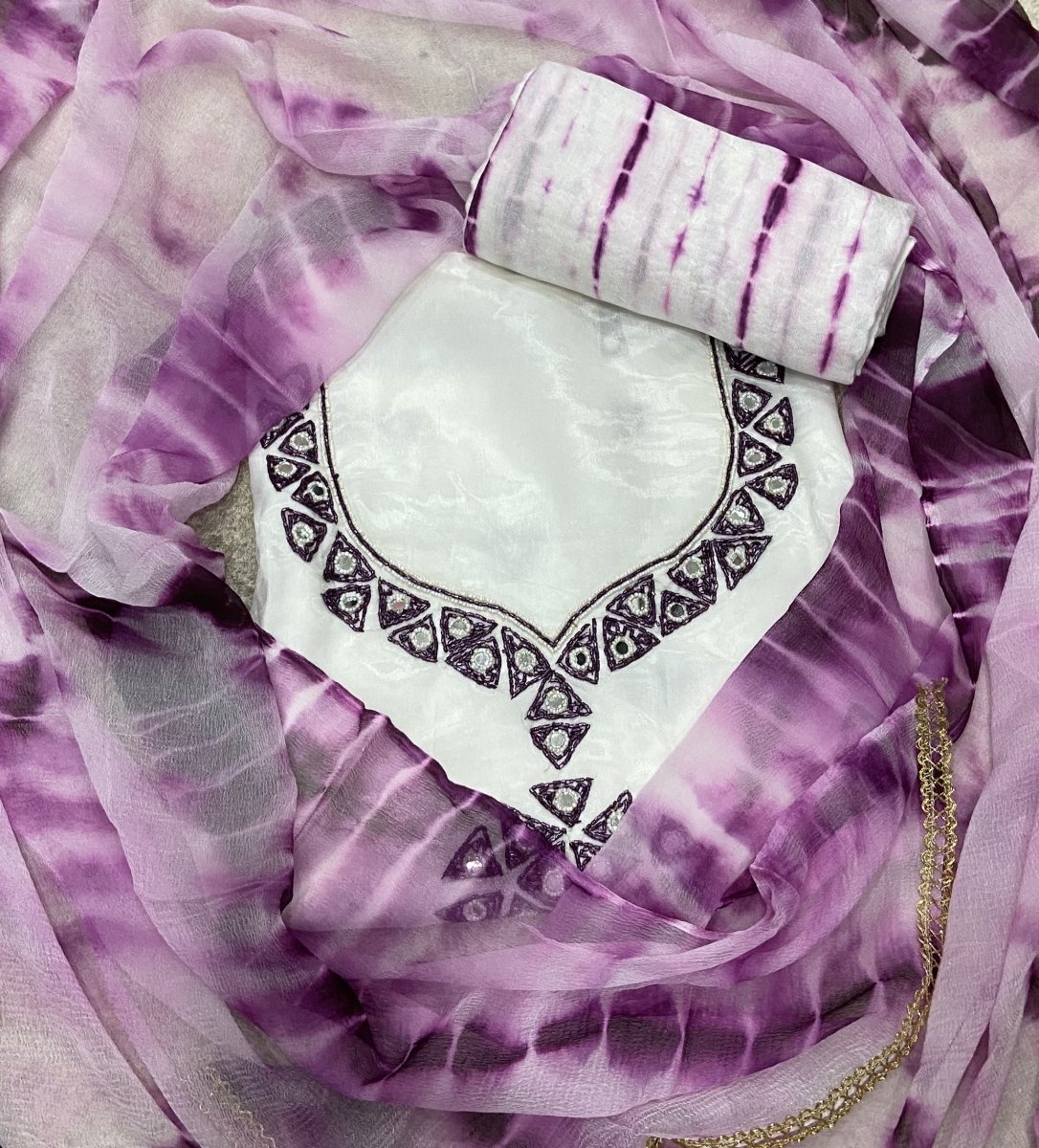 Pure Organza Suit Set with Cutdana & Mirror work - Yanchi
