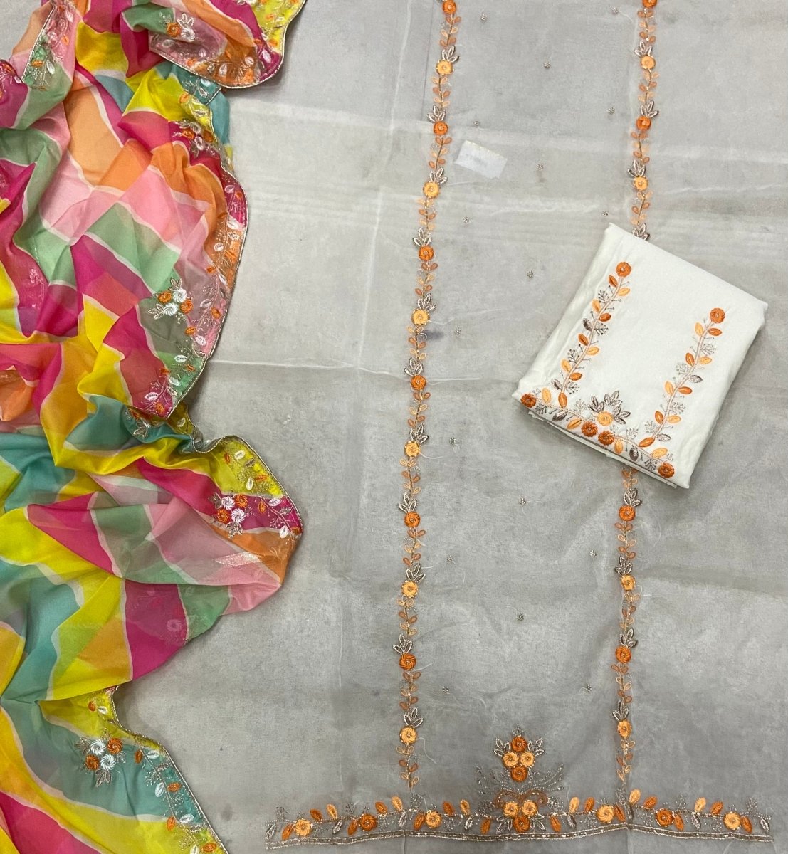 Pure Organza Suit Set with Cutdana & stone and work - Yanchi
