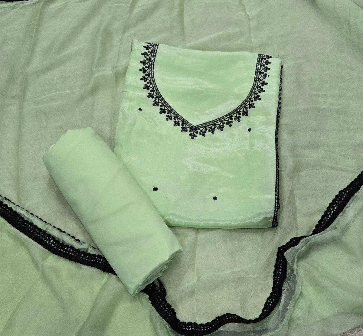 Pure Organza Suit Set with Dhaga & sequence work - Yanchi