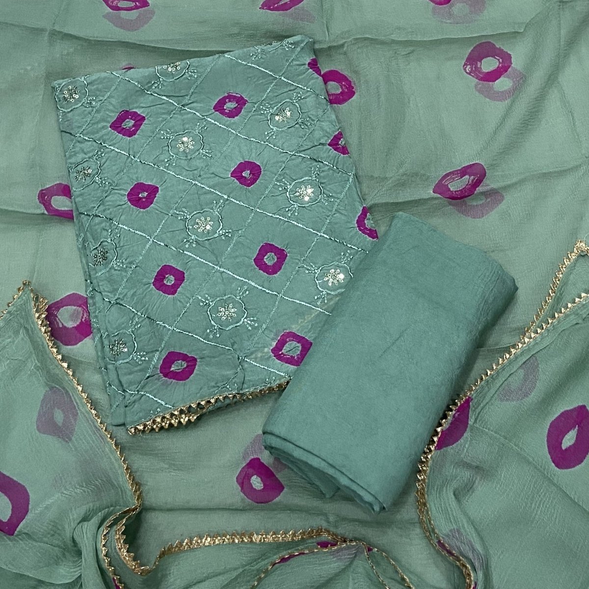 Pure Organza Suit Set with dhaga & sequence Work - Yanchi